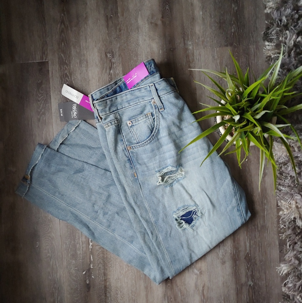 NWT Mossimo Boyfriend Jeans